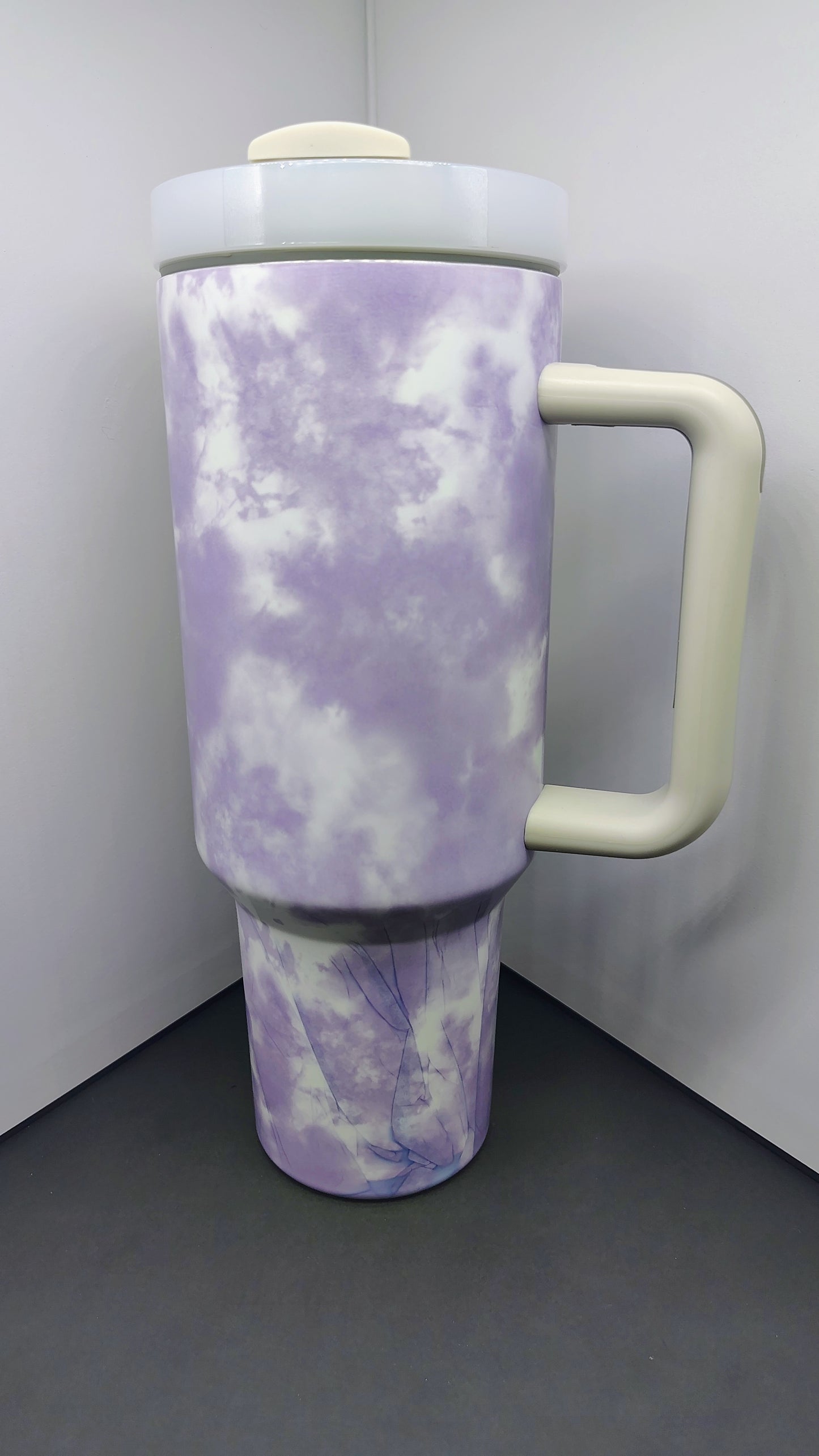 Lavender Dream Tumbler – 30 oz