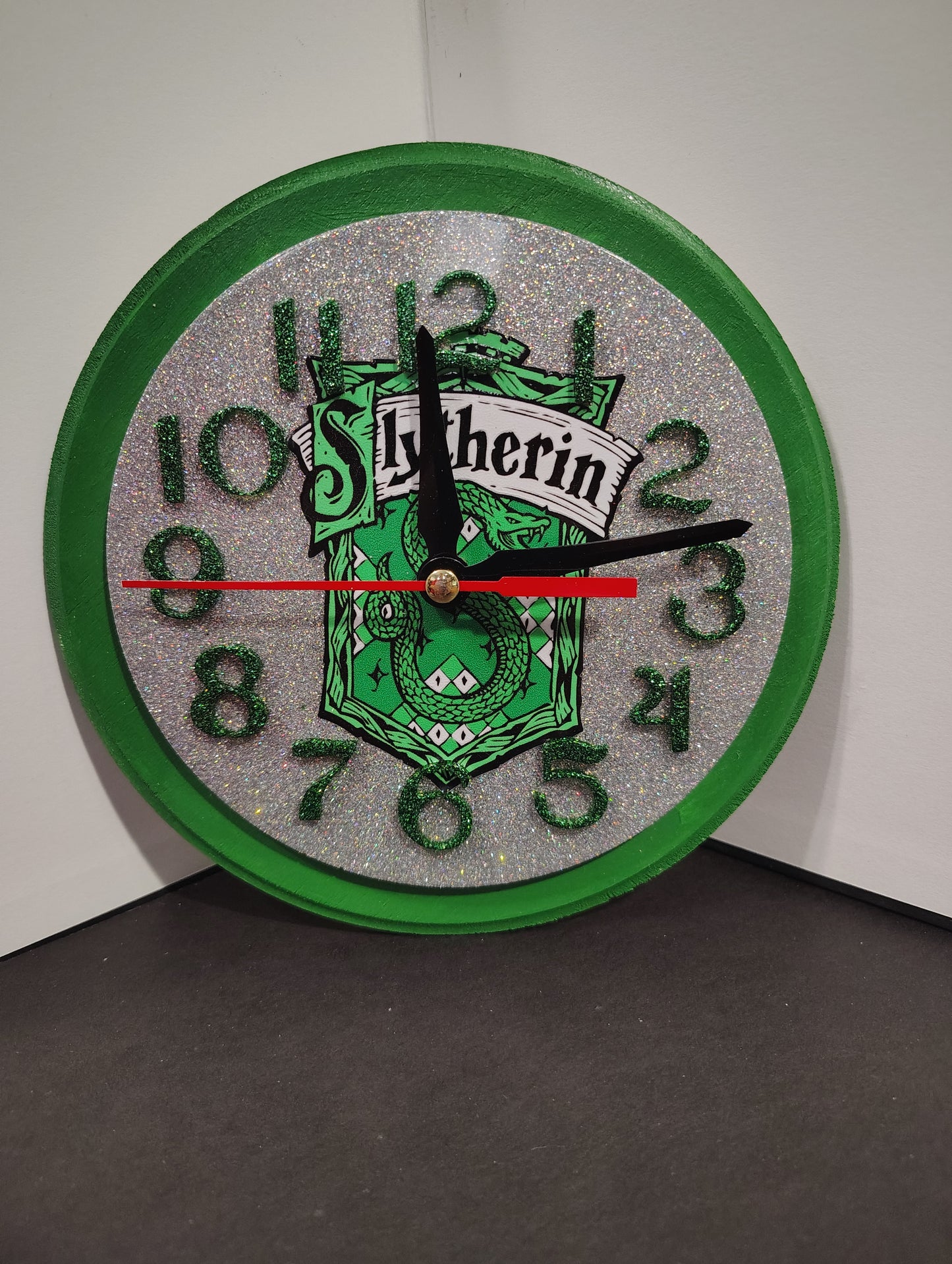 Slytherin 6 inch Clock